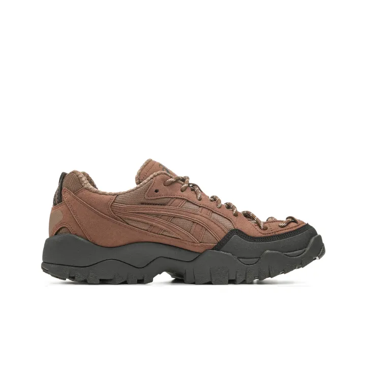 Asics Pickax
